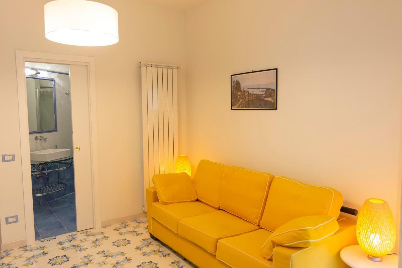 Ambra Sorrento Suites Short Rent Dış mekan fotoğraf