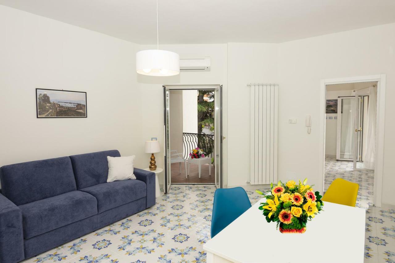 Ambra Sorrento Suites Short Rent Dış mekan fotoğraf