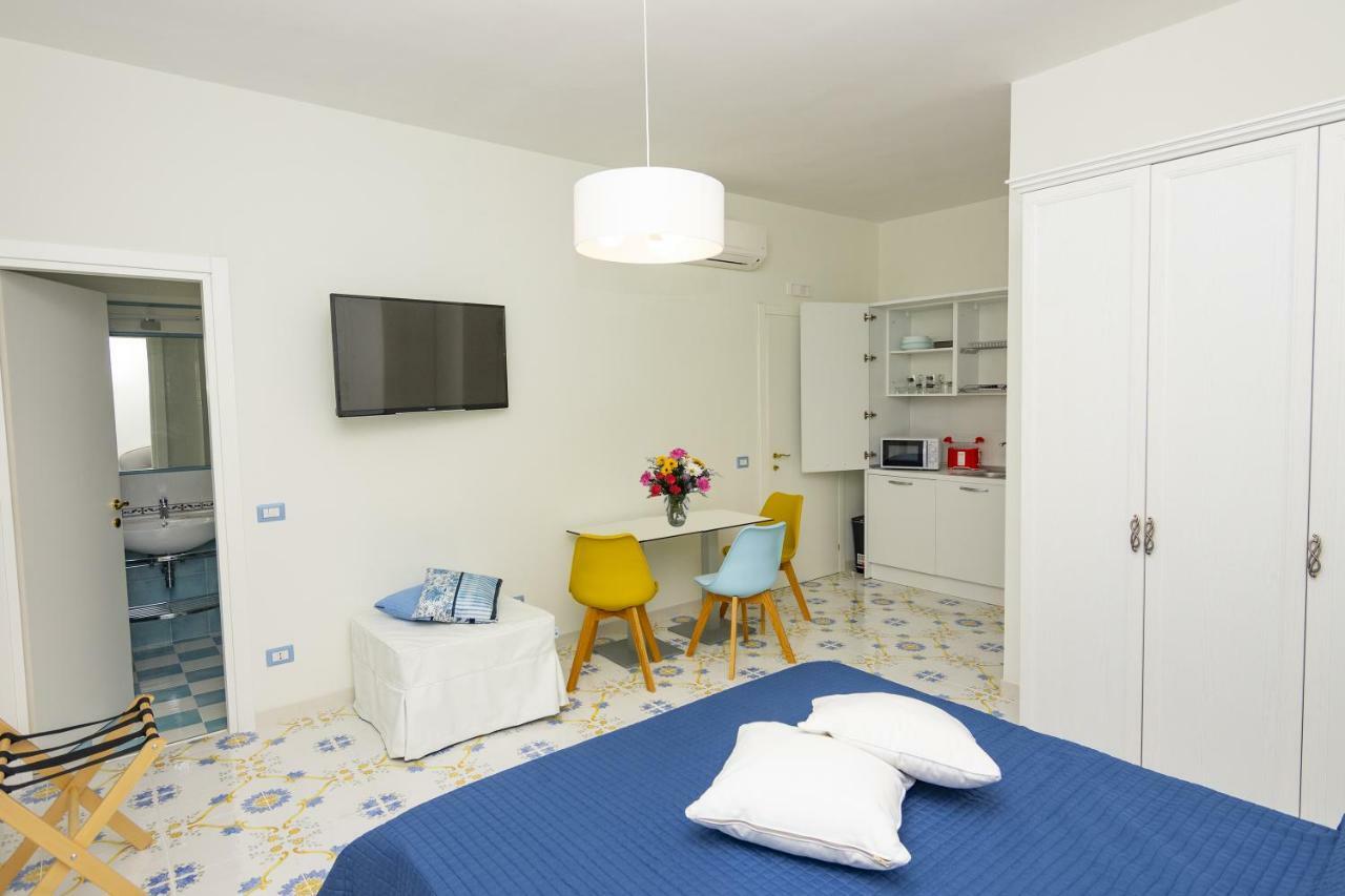Ambra Sorrento Suites Short Rent Dış mekan fotoğraf
