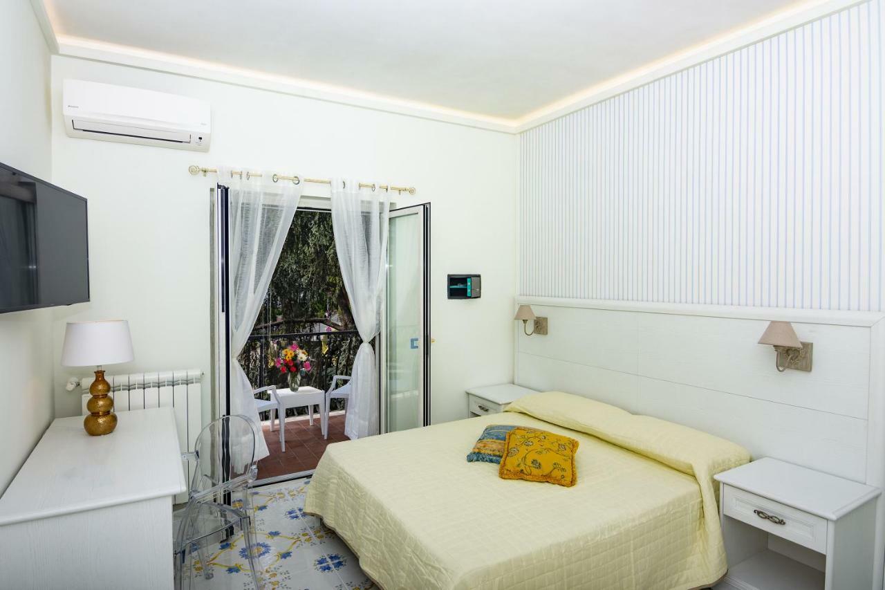 Ambra Sorrento Suites Short Rent Dış mekan fotoğraf
